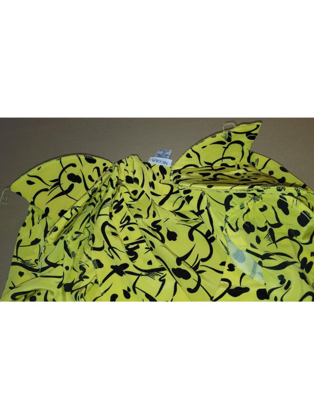Nicola Vintage Abstract Blouse Made in Korea w/ Shoulder Pads Women's Size 10 - Picture 7 of 12